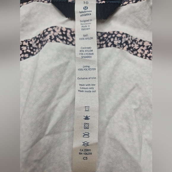 Lululemon Runaway Jacket Pebble Print Size 10 Hoodie Full Zipper - Picture 10 of 11